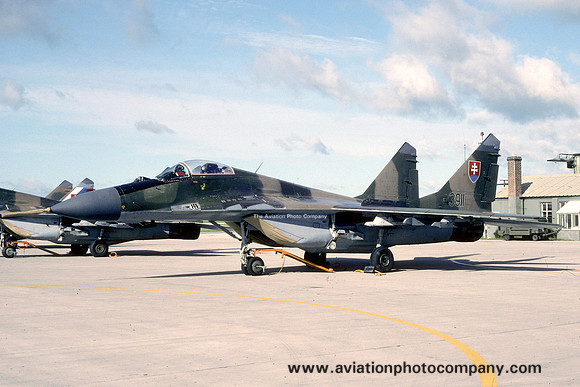 Slovakian Air Force Mikoyan MiG-29 3911 (1994)
