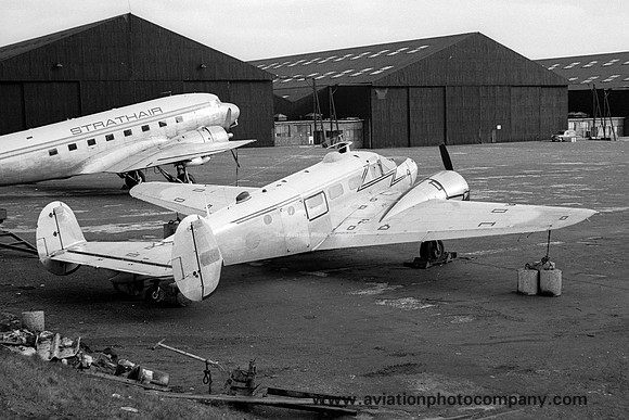 Canadian Air Force Beech D18S (3TM Expeditor) 1533 at Prestwick (1968)