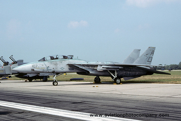 US Navy VF-101 Grumman F-14B Tomcat 161871/AD-107 (1991)