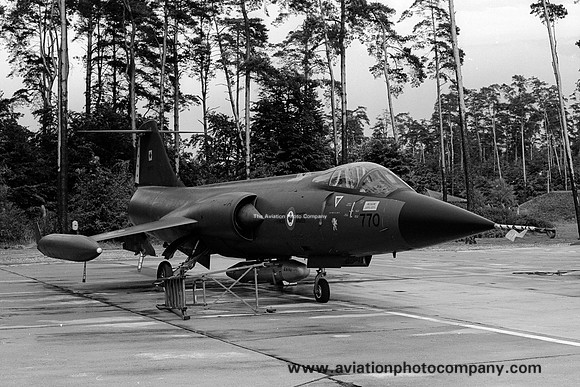 Canadian Air Force 1 CAG 441 Squadron Canadair CF-104 Starfighter 104770 (1974)