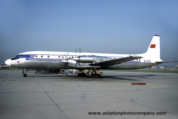 CAAC Ilyushin Il-18 B-220 (1987)