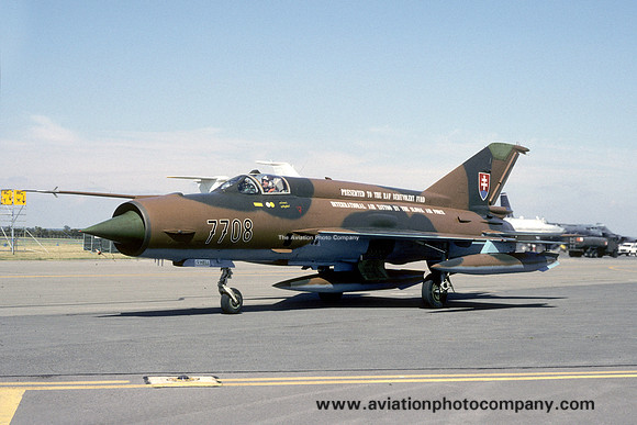 Slovakian Air Force Mikoyan MiG-21MF 7708 (1994)