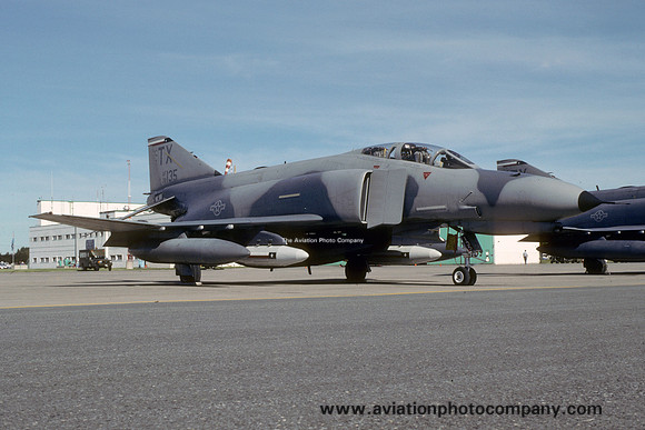 USAF AFRes 704 TFS McDonnell F-4E Phantom 72-0135/TX (1991)