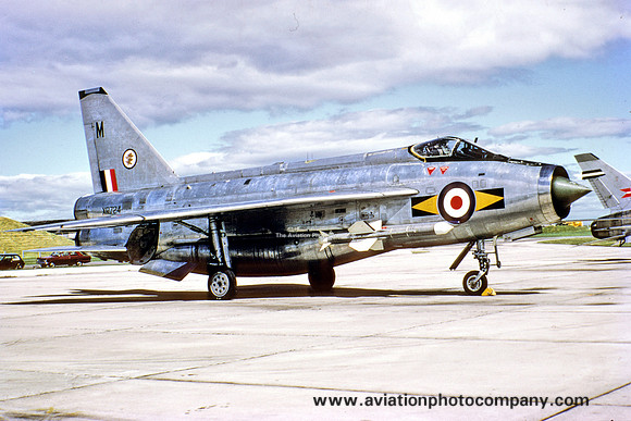 RAF 11 Squadron English Electric Lightning F.6 XR724/M