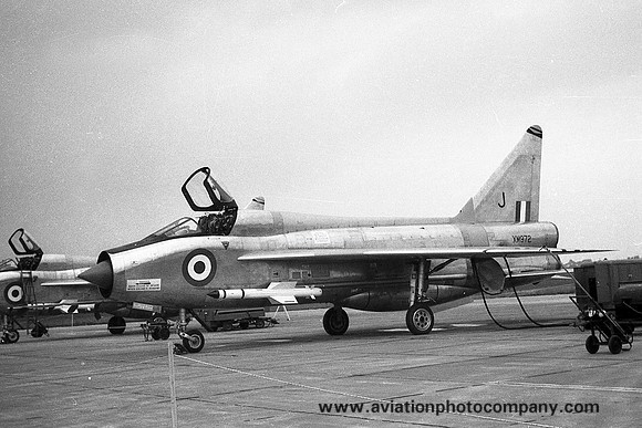 RAF Lightning Conversion Squadron English Electric Lightning T.4 XM972/J (1962)