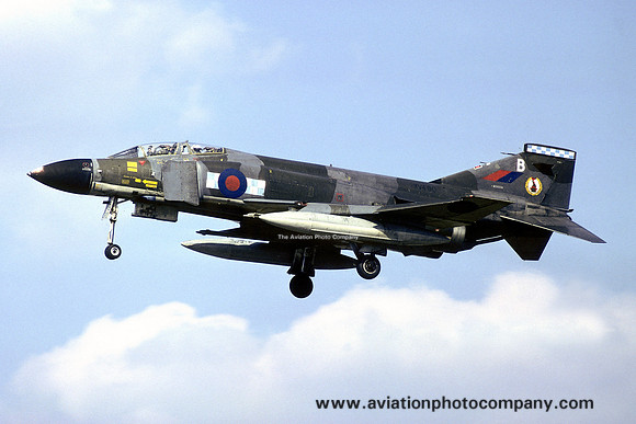 RAF 19 Squadron McDonnell F-4M Phantom FGR.2 XV480/B (1983)