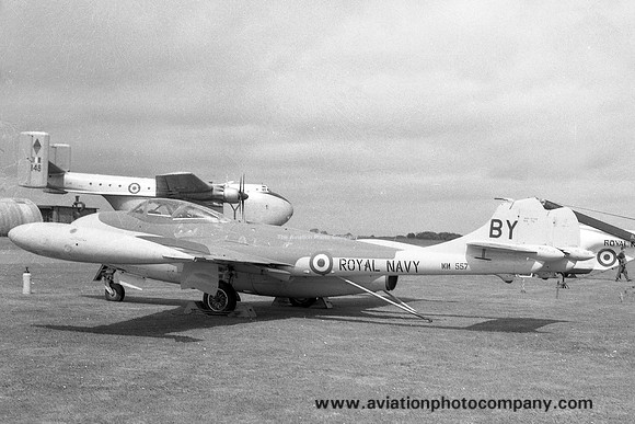 Royal Navy AES Arbroath De Havilland Sea Venom FAW.2 WM557 (1959)