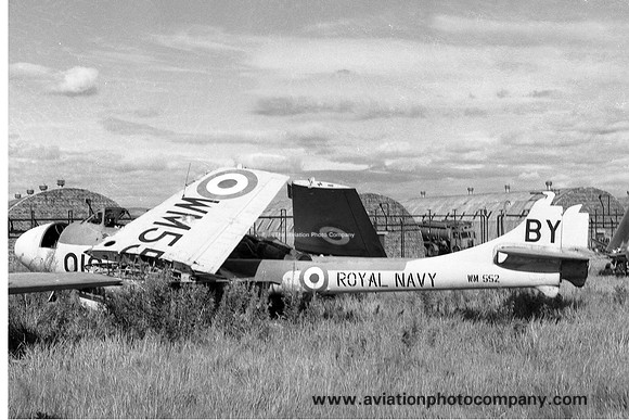 Royal Navy AHU Abbotsinch De Havilland Sea Venom FAW.20 WM552 (1959)
