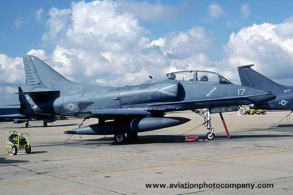 US Navy VFC-12 TA-4J Skyhawk 155085/17 (1988)