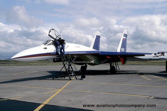Russian Air Force Sukhoi Su-27B Flanker 598 (1994)