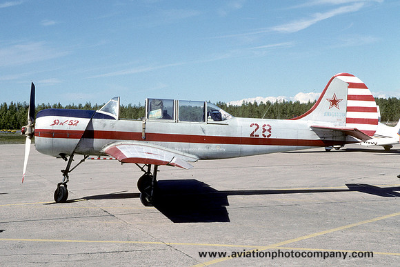 Russian Air Force DOSAAF Yakolev Yak-52 28 (1994)