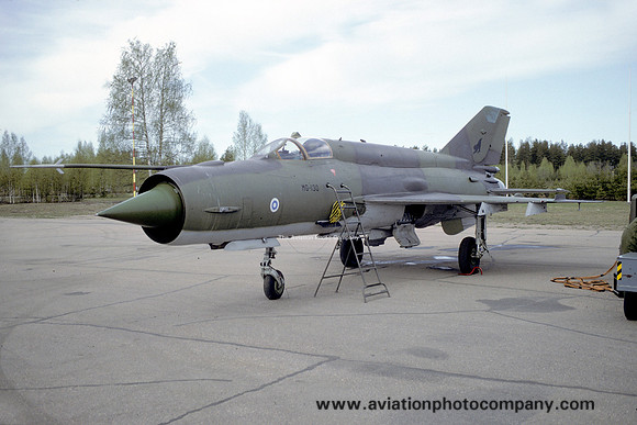 Finnish Air Force HavLLv31 Mikoyan MiG-21bis MG-130 (1992)