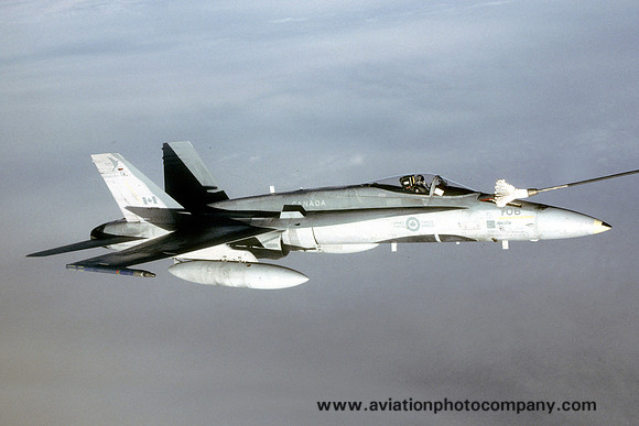 Canadian Air Force 425 Squadron CF-188 Hornet 188706 (1994)