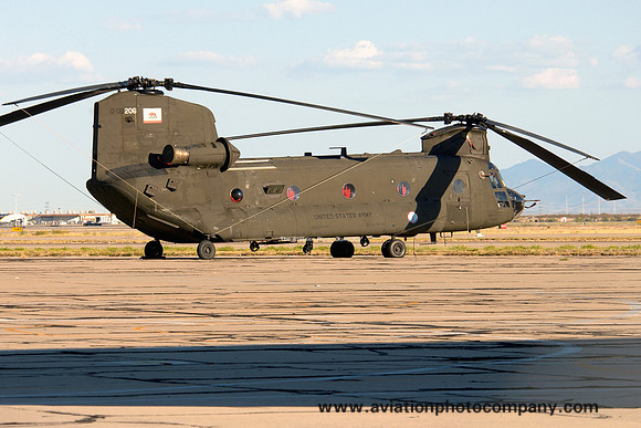 US Army California ArNG CH-47D Chinook 90-00206 (2008)