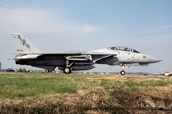 US Navy VF-74 F-14A Tomcat 161870/AA-110 (1991)