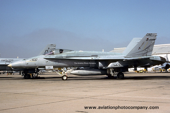 US Navy VFA-147 F/A-18C Hornet 164030/NG-400 (1991)