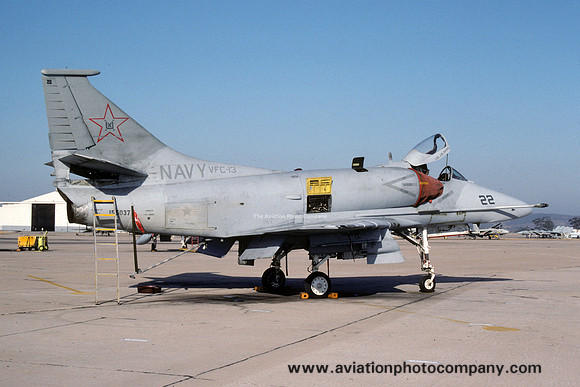 US Navy VFC-13 A-4F Skyhawk 155037/UX-22 (1991)