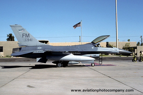 USAF AFRes 93 TFS F-16A Fighting Falcon 82-0941/FM (1991)
