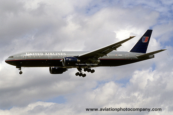 United Airlines Boeing 777-200ER N783UA at London Heathrow (1998)
