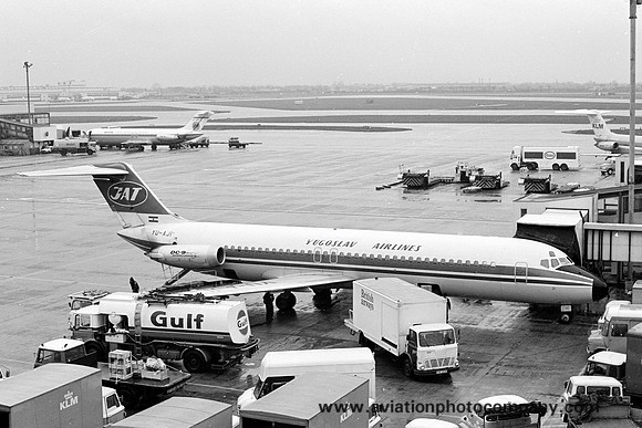 JAT Douglas DC-9-32 YU-AJI (1977)