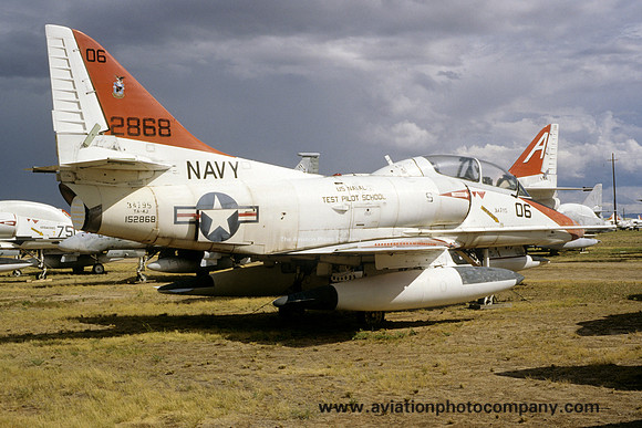 US Navy USNTPS Douglas TA-4J Skyhawk 152868/06 at AMARC Davis Monthan (2000)
