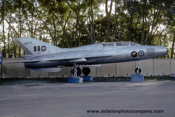 Indian Air Force Mikoyan MiG-21U U3004 displayed at Tezpur (2002)