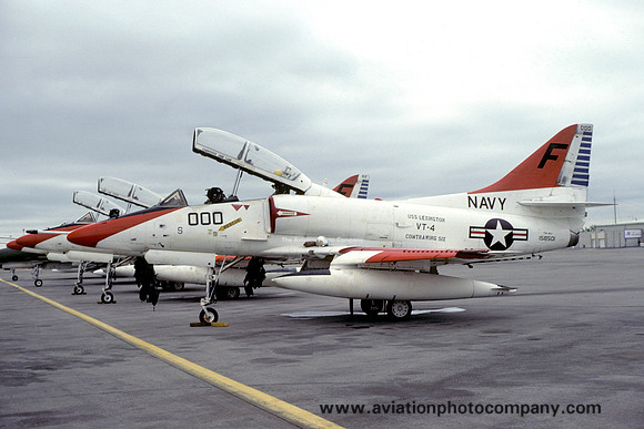 US Navy VT-4 Douglas TA-4J Skyhawk 158501/F-000 (1980)