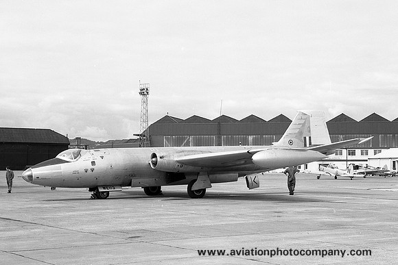RAF 85 Squadron English Electric Canberra B.2 WE113/Q at RAF Leuchars (1971)