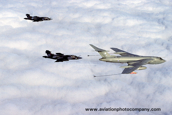 RAF 55 Squadron Handley Page Victor K.2 XH672 with two Buccaneers (1993)