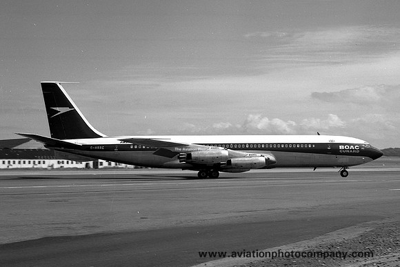BOAC Cunard Boeing 707-436 G-ARRC at Prestwick (1966)