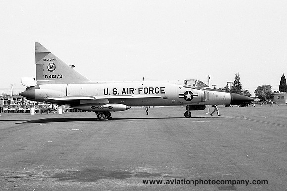 USAF California ANG 194 FIS Convair F-102A Delta Dagger 54-1379 (1966)