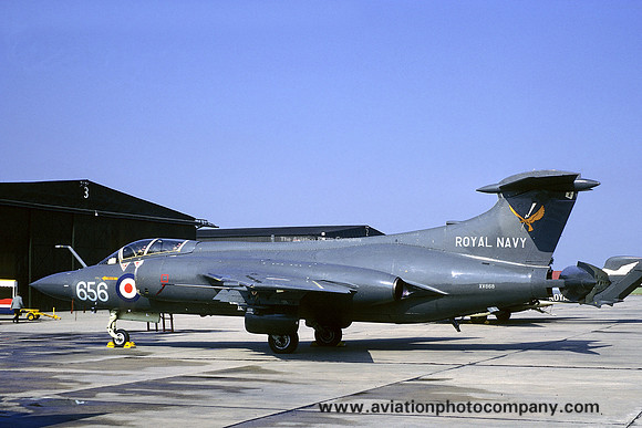 Royal Navy 736 Squadron Blackburn Buccaneer S.2 XV868/656 (1971)
