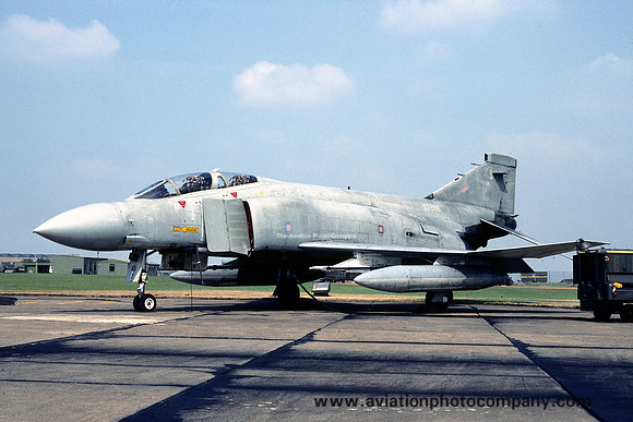 RAF 228 OCU 64 Squadron McDonnell F-4M Phantom FGR.2 XT898/E (1985)
