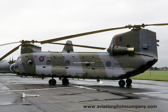 RAF Vertol Chinook HC.1 ZA682 (1988)