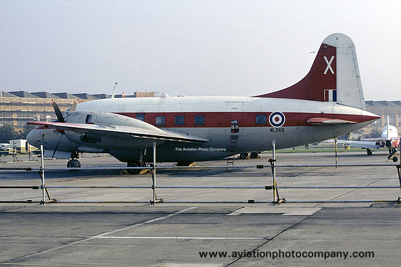 RAF 6 FTS Vickers Varsity T.1 WL668/X at RAF Finningley (1973)