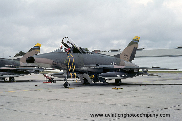 USAF Georgia ANG 128 TFS F-100D Super Sabre 56-3218 (1976)