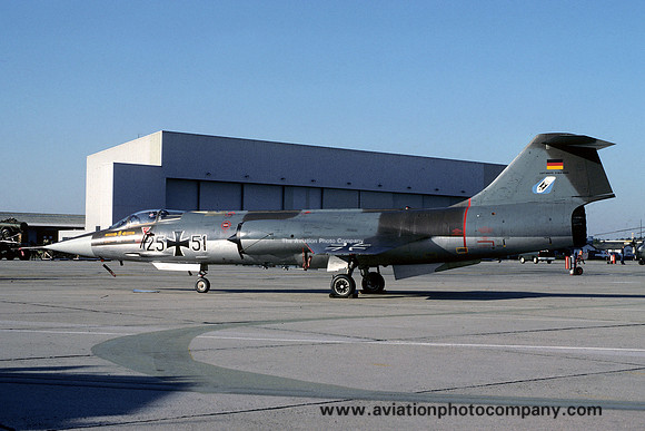 German Air Force JBG33 Lockheed F-104G Starfighter 25+51 (1980)