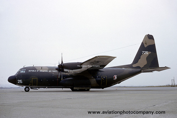 Singapore Air Force Lockheed C-130B Hercules 725 (1979)