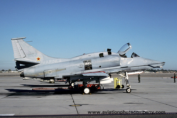 US Marines VMA-133 A-4M Skyhawk 158182/ME-12 (1991)
