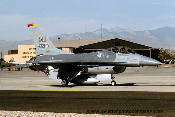 USAF 432 FW F-16C Fighting Falcon 87-0330/MJ at Nellis AFB (1991)