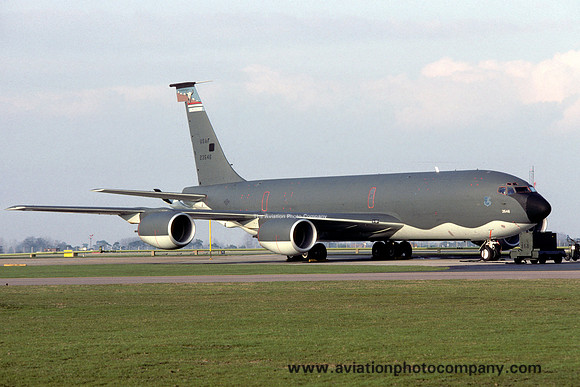 USAF 301 ARW Boeing KC-135R Stratotanker 62-3546 at RAF Mildenhall (1992)