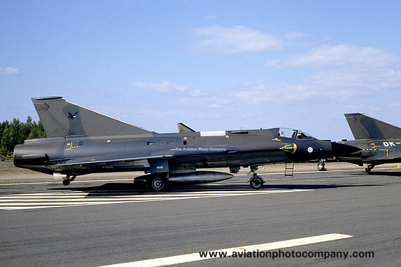 Finnish Air Force HavLLv 21 SAAB Draken J-35FS DK-225 (1992)