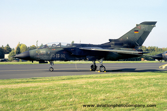 German Air Force TTTE Panavia Tornado 43+02/G-21 (1994)