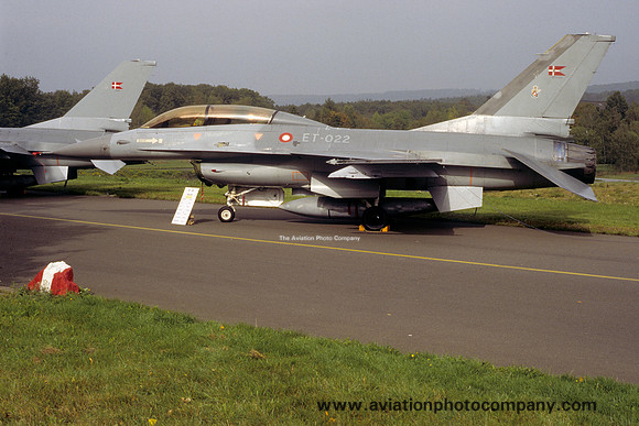Danish Air Force GD F-16B Fighting Falcon ET-022 (1994)