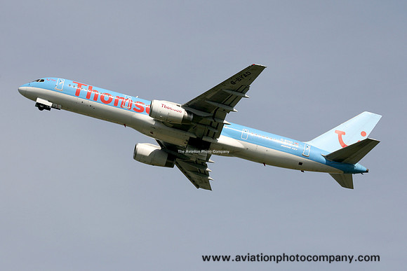 ThomsonFly Boeing 757-204 G-BYAD (2007)
