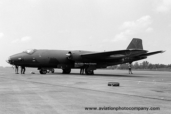 RAAF 2 Squadron English Electric Canberra B.20 A84-228 (1966)