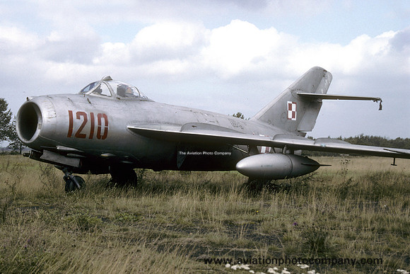 Polish Air Force Mikoyan MiG-17 1210 stored at Katowice (1994)