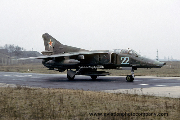 Russian Air Force 339 IBAP Mikoyan MiG-27M Flogger 22 (1993)