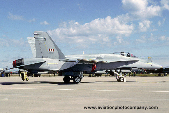 Canadian Air Force 3 Wing McDonnell Douglas CF-188 Hornet 188797 (1994)