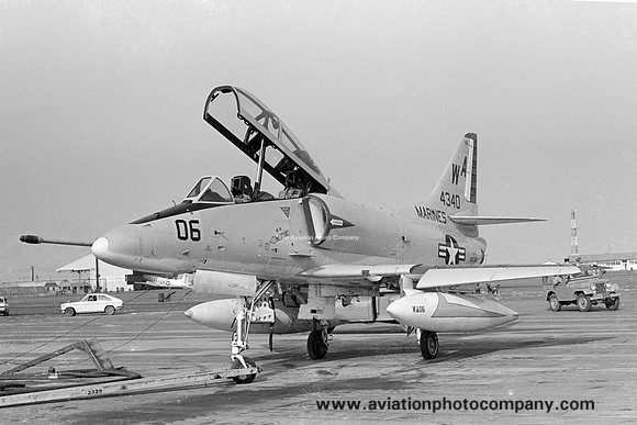US Marines H&MS-12 Douglas TA-4F Skyhawk 154340/WA-06 (1978)